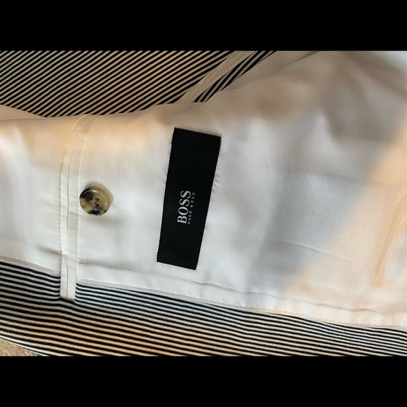 Mens Hugo Boss blazer - Picture 3 of 7